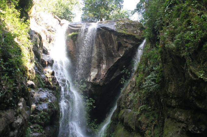 Từng phân khúc của thác cũng tạo thành những hình trái tim kì diệu