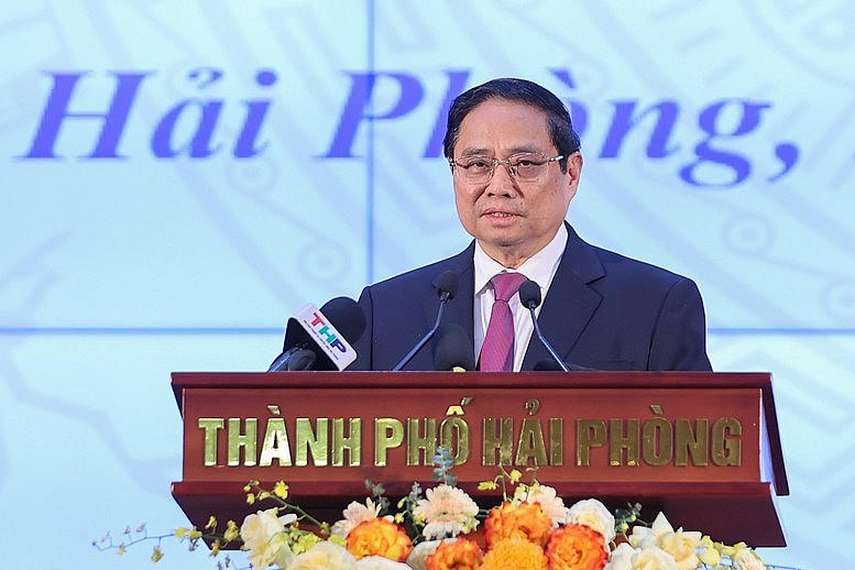 Thủ tướng phát biểu chỉ đạo.
