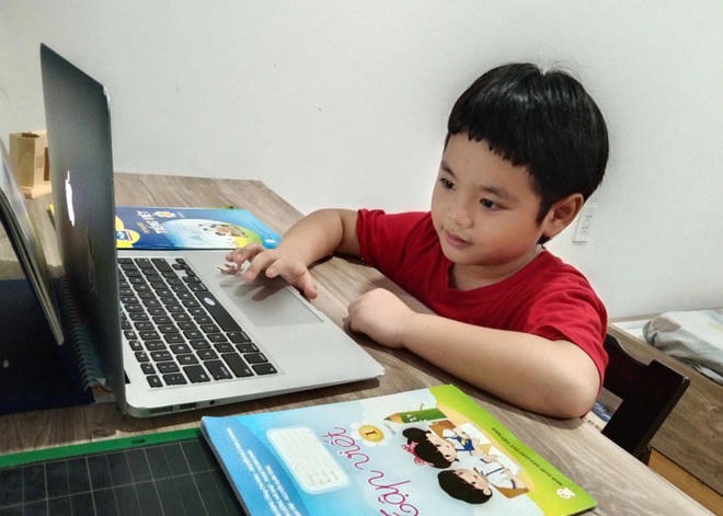 TPHCM sẽ bắt đầu phát sóng chương trình dạy học qua truyền hình lớp 1, lớp 2 từ ngày 13/9.