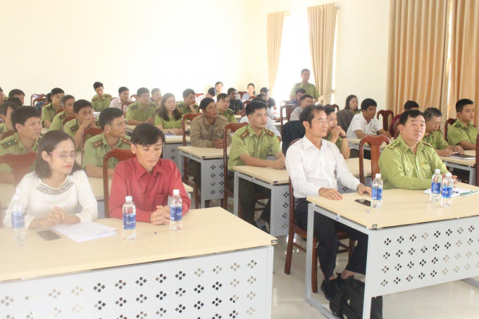 Các đại biểu và học viên dự Lễ khai giảng.