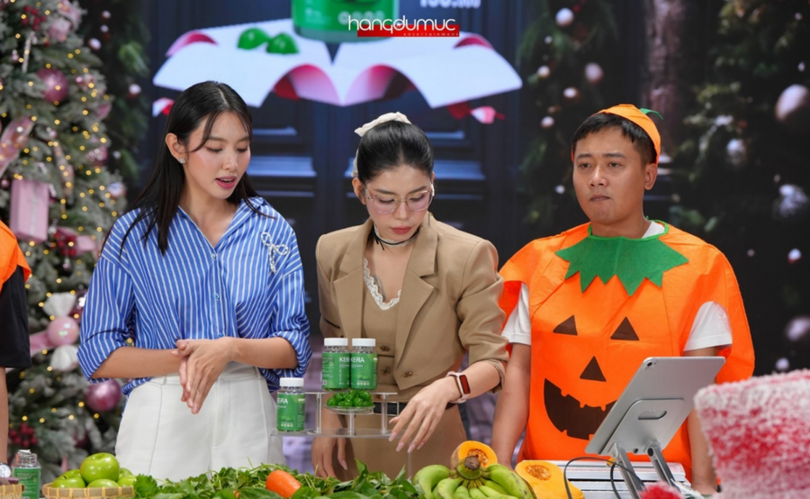 Quang Linh Vlogs, Hằng Du mục và Hoa hậu Thùy Tiên quảng cáo sai sự thật trong các phiên livestream bán sản phẩm kẹo rau củ Kera. (Ảnh MXH).