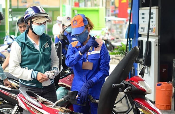 Xăng dầu là mặt hàng có thể sử dụng biện pháp bình ổn để hạn chế tác động lên mặt bằng giá trong các thời điểm cần thiết.