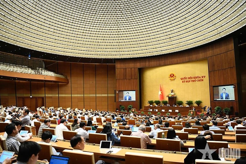 Quang cảnh phiên họp sáng 9/5 của Quốc hội. Ảnh: QĐND