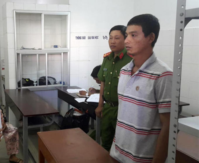 Đối tượng Thiện tại cơ quan công an.