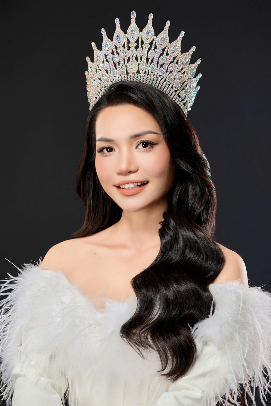 Hoa hậu Mai Hà chia sẻ, mỗi thử thách đều là một cơ hội để cô học hỏi và trưởng thành hơn.