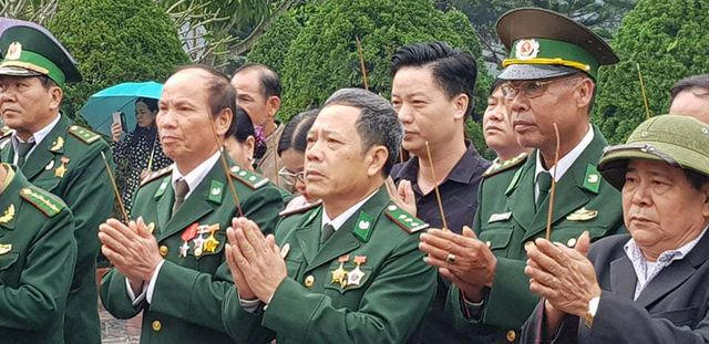 Giọt nước mắt tưởng nhớ đồng đội trên đỉnh Pò Hèn