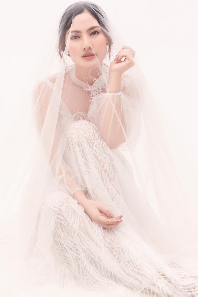 Dương Cẩm Lynh, Ngọc Lan, Trương Quỳnh Anh h&oacute;a c&ocirc; d&acirc;u sexy