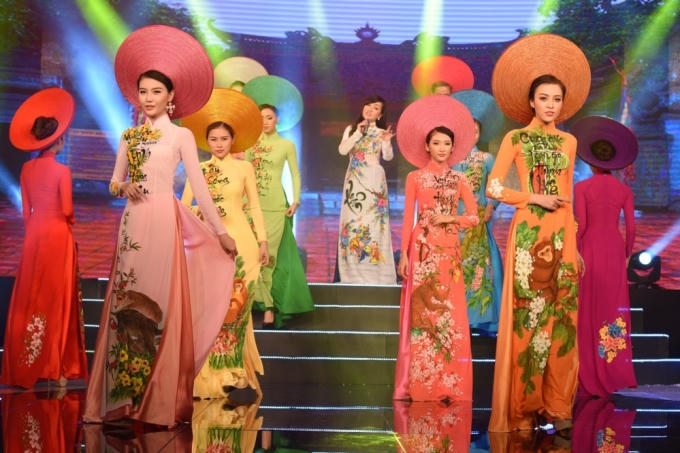 BST như một rừng hoa rực rỡ sắc màu chào đón mùa Xuân