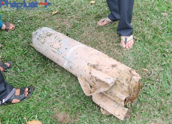Qủa bom được phát hiện trong tình trạng chưa phát nổ.