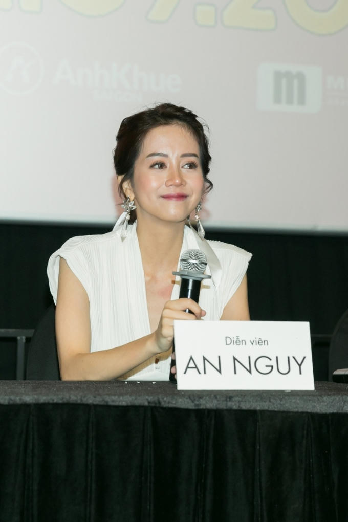 Ồn ào Kiều Minh Tuấn - An Nguy ngay tại thời điểm chiếu phim: Được và mất gì?