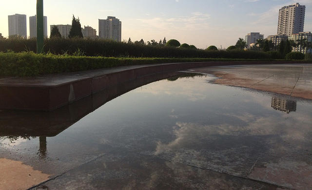 Một điểm đọng nước lâu ngày rất mất vệ sinh.