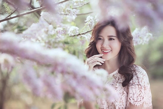 Midu xinh tươi quên chuyện tình buồn, hân hoan đón chào năm mới 2016