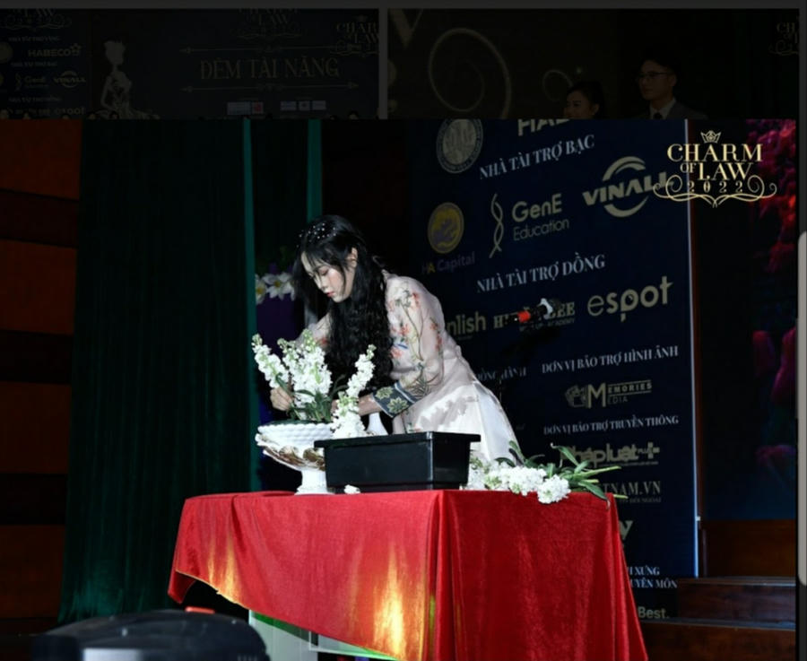 z4005265269701_9489e2d861eaa72146f7633dd0b4ef6a