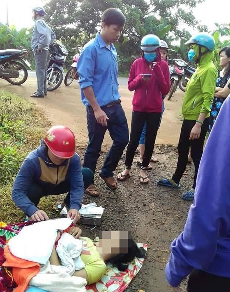 Sản phụ sắp sinh bị tài xế bỏ rơi bên đường, cháu bé tử vong - 2