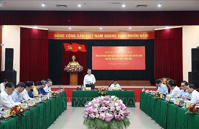 Tổng Bí thư Tô Lâm chủ trì buổi làm việc với Ban Tổ chức Trung ương. Ảnh: TTXVN