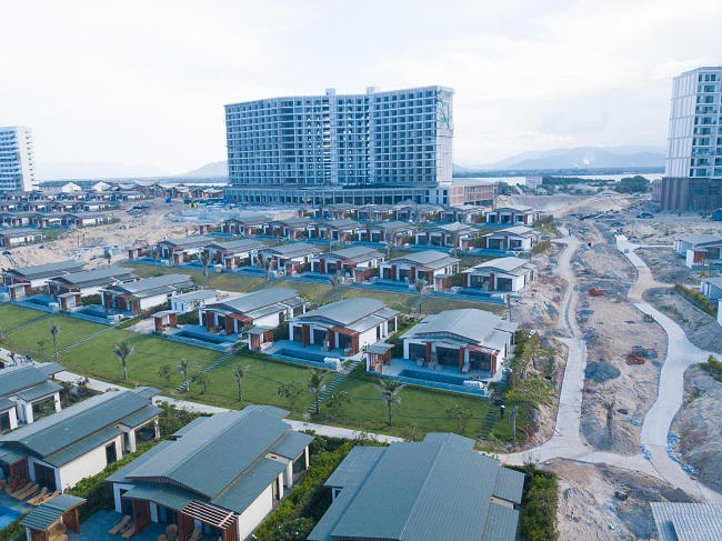 Dự án Movenpick Cam Ranh Resort.