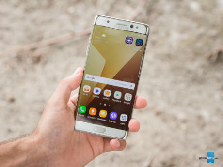 H&agrave;ng ngh&igrave;n người sở hữu Galaxy Note 7 vẫn chưa trả m&aacute;y lại cho nh&agrave; sản xuất Samsung.