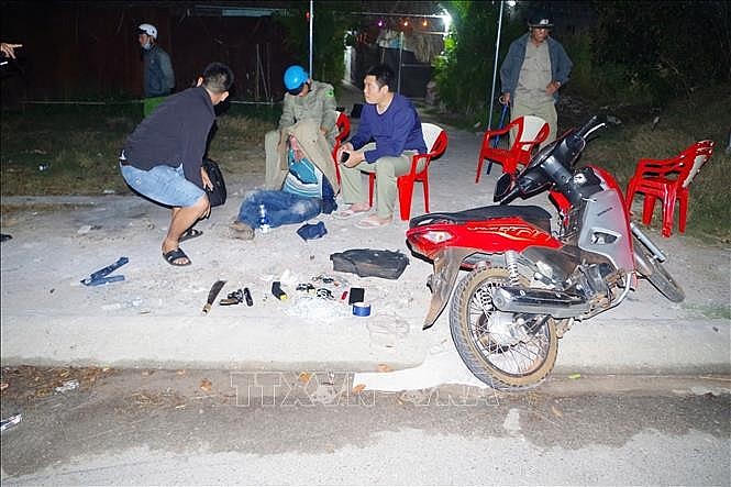 Đối tượng Đỗ Tuấn Anh bị bắt giữ. Ảnh: TTXVN