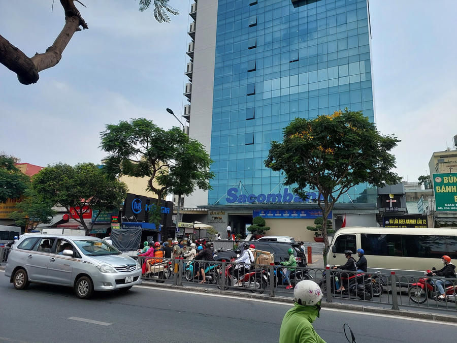 Công an phong tỏa, khám xét Công ty F88.
