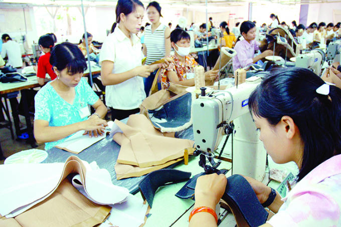 5d182f71979943dff9aefe5265b82096_da_giay