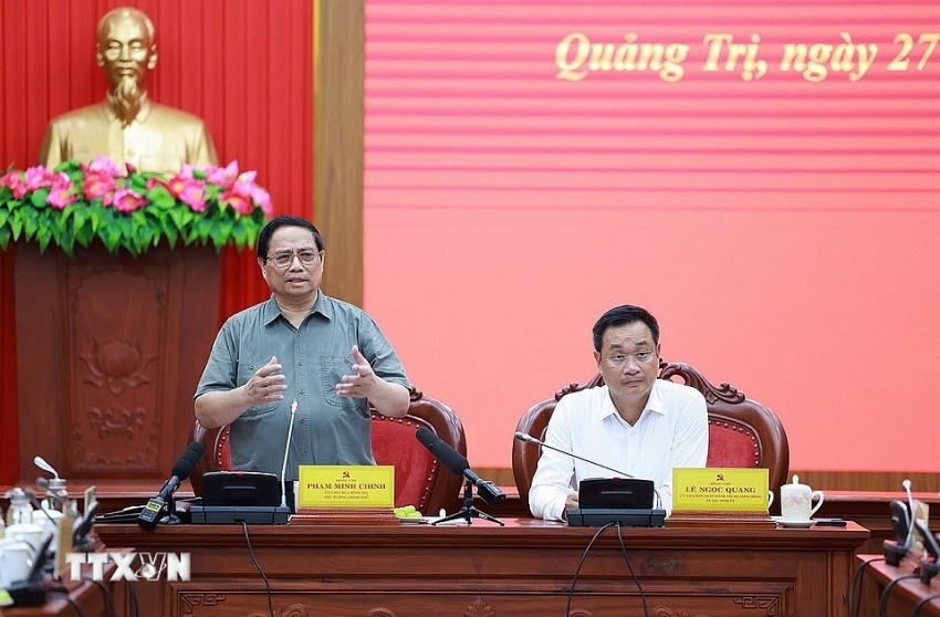 Thủ tướng nhấn mạnh, đây là khác biệt không nơi nào có được, phải từ đau thương, mất mát để đứng dậy, vươn lên mạnh mẽ hơn, vượt qua giới hạn của chính mình.
