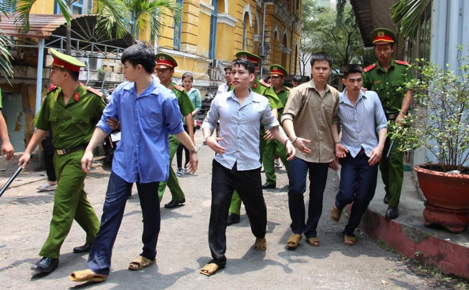Nhóm thanh niên trong vụ án tại công viên Hoàng Văn Thụ bị tuyên án. (Ảnh: báo Đời sống và pháp lý)