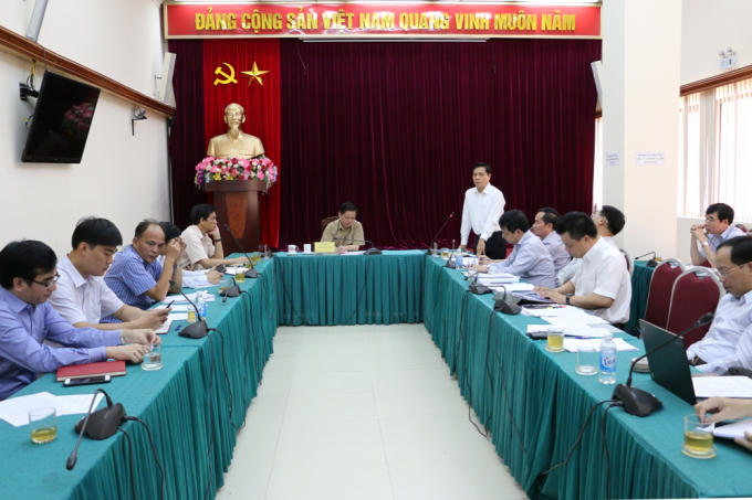 Sáng ngày 6/9, cuộc họp về phương án sửa chữa, xử lý mặt cầu Thăng Long - Hà Nội. Ảnh: Bộ GTVT