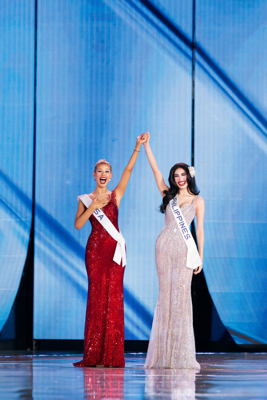 Hoa hậu Mỹ Yolina Lindquist chiến thắng trước Philippines. Ảnh: UNI