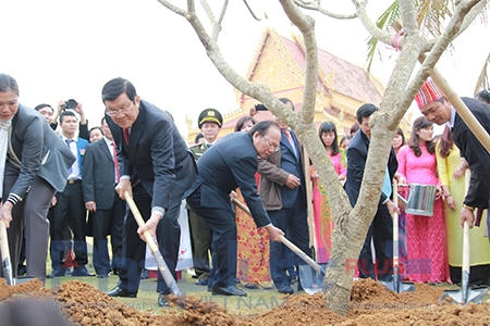 “Đây là tiền đề quan trọng để Việt Nam tiếp tục đổi mới mạnh mẽ, hội nhập quốc tế thành công và phát triển bền vững”.