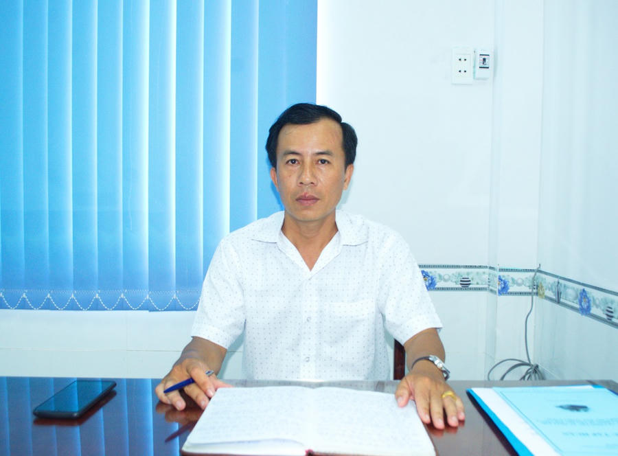 Ông Nguyễn Hoàng Em – Phó Chủ tịch UBND xã Hưng Hội (tỉnh Cà Mau).