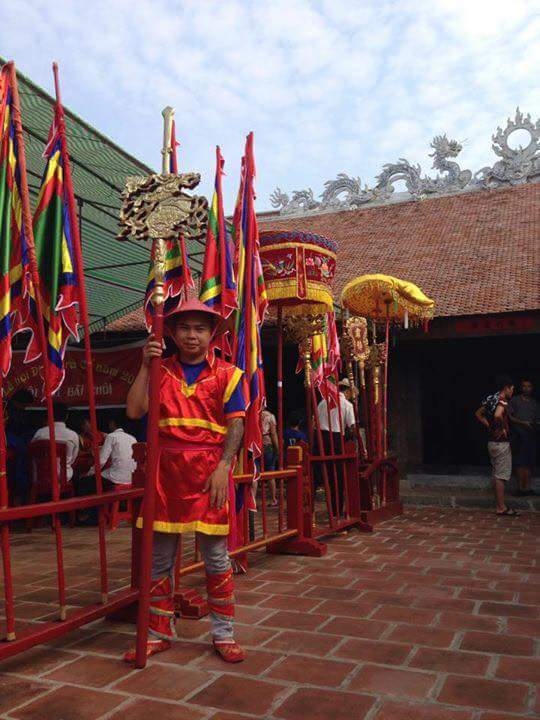 Cai đám chuẩn bị cho lễ hội.