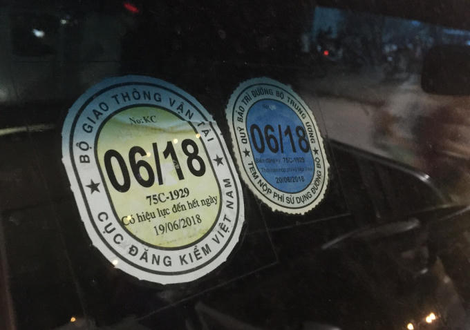 Thời hạn đăng kiểm của chiếc xe BKS 75C-1929 có hiệu lực đến hết ngày 19/6/2018.