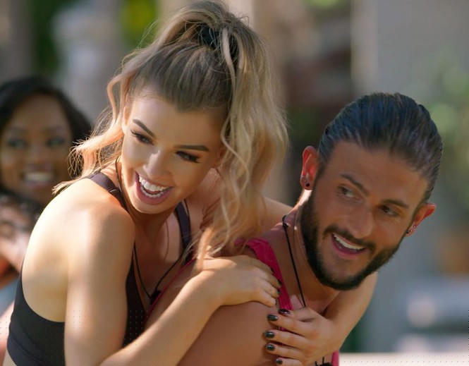 Dàn trai xinh gái đẹp của game show 18+ Too Hot to Handle hiện ra sao? - ảnh 8