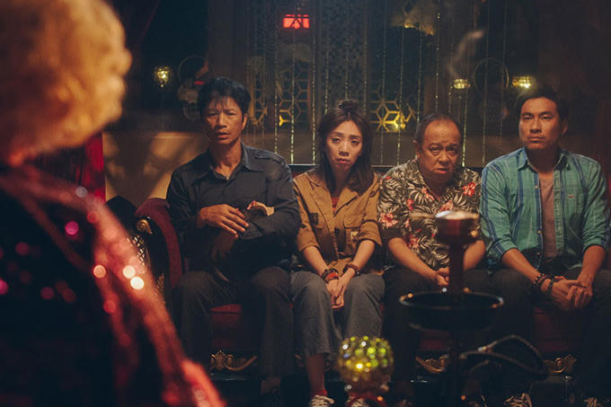 Ngoài Kiều Minh Tuấn, bộ phim Tết "798Mười" còn có sự góp mặt của diễn viên hài Thu Trang, Dustin Nguyễn, Nam Em…