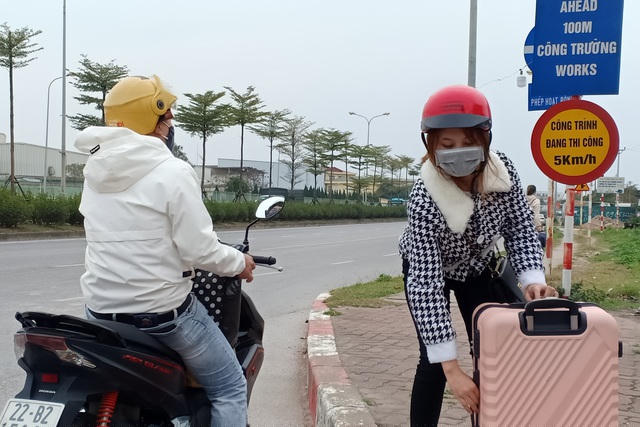 Trở lại xóm trọ, chị Trang dự kiến kinh doanh thêm khẩu trang y tế