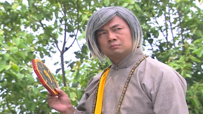 Diễn viên Luyện Dịch Đình.