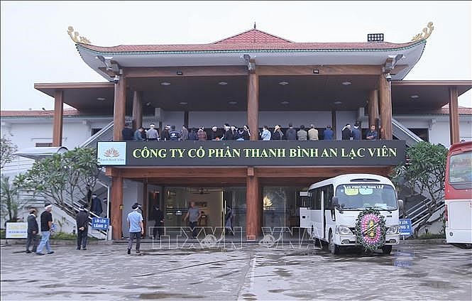Công ty cổ phần Thanh Bình An Lạc Viên.