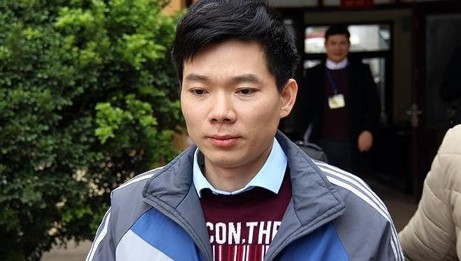 B&aacute;c sỹ Ho&agrave;ng C&ocirc;ng Lương 'mở lời' sau nhiều ng&agrave;y im lặng