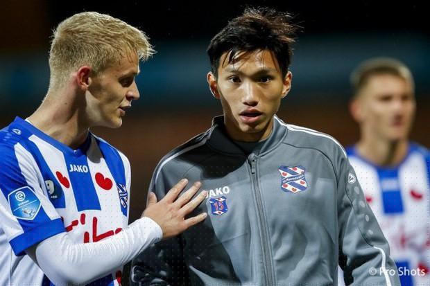 Đoàn Văn Hậu chứng kiến SC Heerenveen thua 4, hòa 1 trong 5 vòng đấu gần nhất ở giải VĐQG Hà Lan. (Ảnh: Pro Shots)