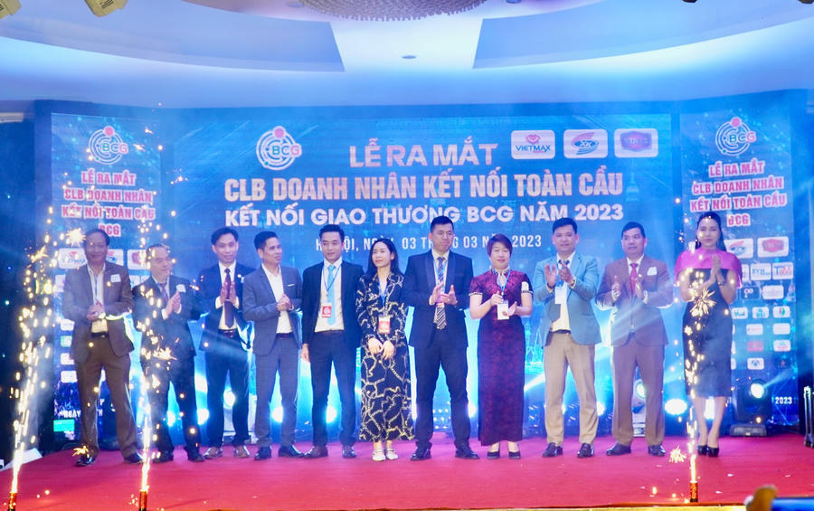 1e04438e988845d61c99