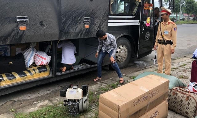 Hàng loạt vụ hàng nhái “tuồn” vào Đà Nẵng dịp Tết!