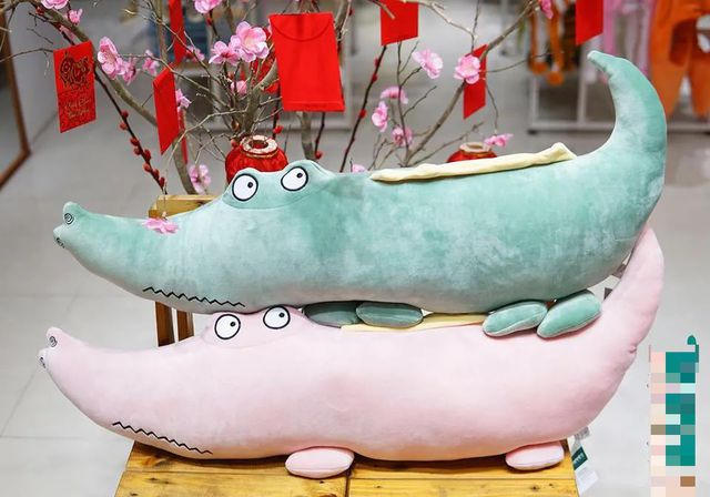 Gối ôm ngộ nghĩnh.