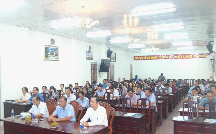 Đại biểu tham dự Hội nghị tập huấn.