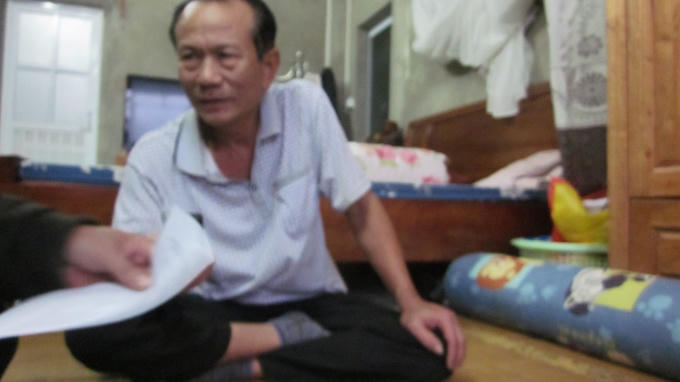 Ông Nguyễn Văn Dũng bố bị can Hùng đang trao đổi với PV