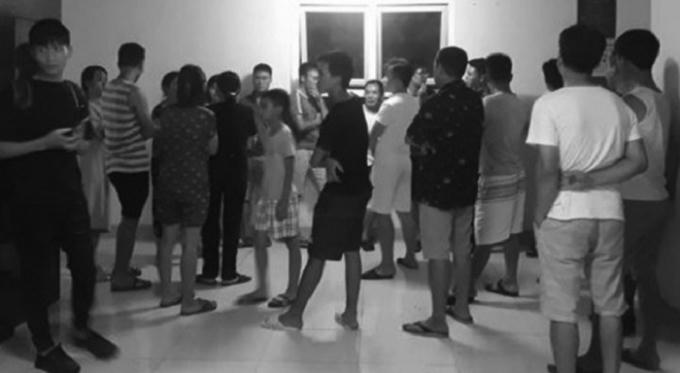 Người dân bàng hoàng khi hai cháu nhỏ bị sát hại.