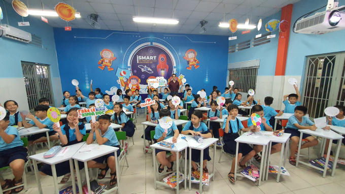 ismart-chuan-bi-nhieu-phuong-an-hoc-truc-tuyen-tieng-anh-thong-qua-toan-va-khoa-hoc-cho-hoc-sinh