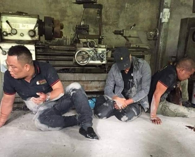 3 nhân viên đòi nợ của Công ty Hưng Thịnh bị đánh bầm dập.