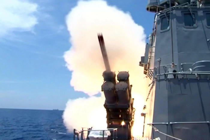 tau ten lua molniya viet nam: “tia chop” tren bien ca hinh anh 2