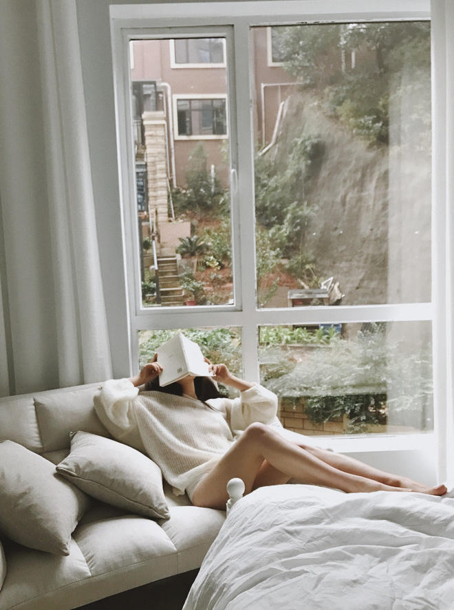 Đôi chân thì thon dài cực kì đáng ngưỡng mộ