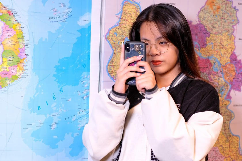 Đoàn Linh An (15 tuổi, cán bộ Đoàn của Trường THPT Hà Nội - Amsterdam).